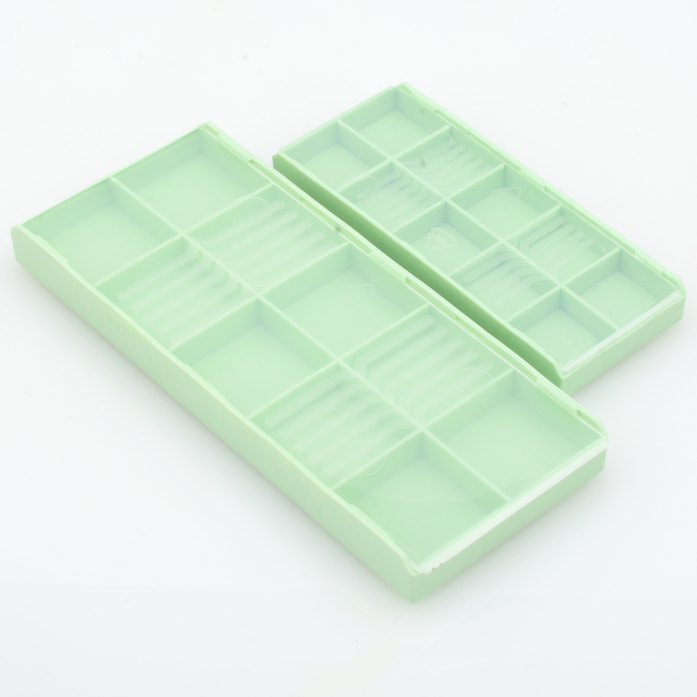 Plastic boxes for carbide inserts